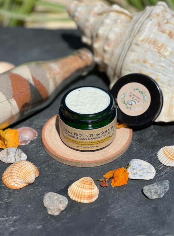 Crème protection solaire invisible