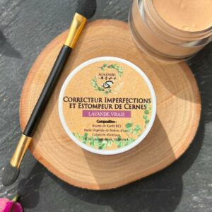 Correcteur imperfections et estampeur de cernes